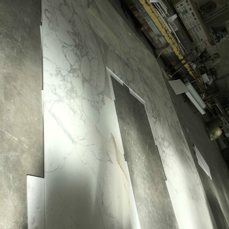 Process of creating the book-matched marble slabs